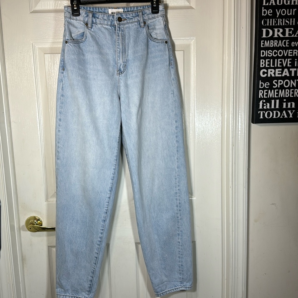 Rolla’s Me Again High Rise Light Wash Balloon Leg Jeans Size 27